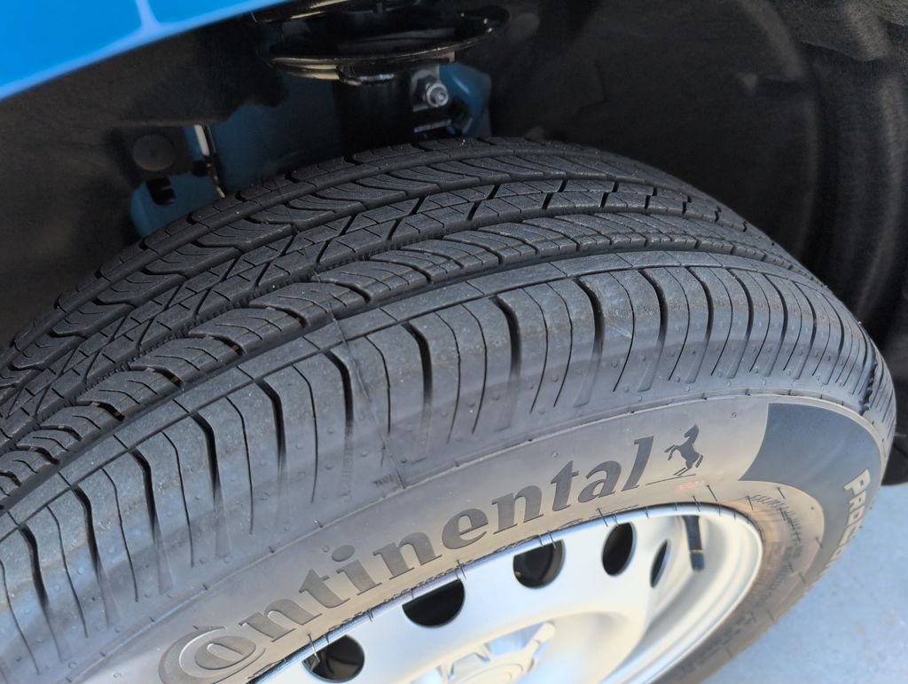 New 2026 Ford Maverick XL image 18