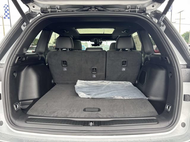 New 2026 Jeep Grand Cherokee Limited AWD/4WD image 36