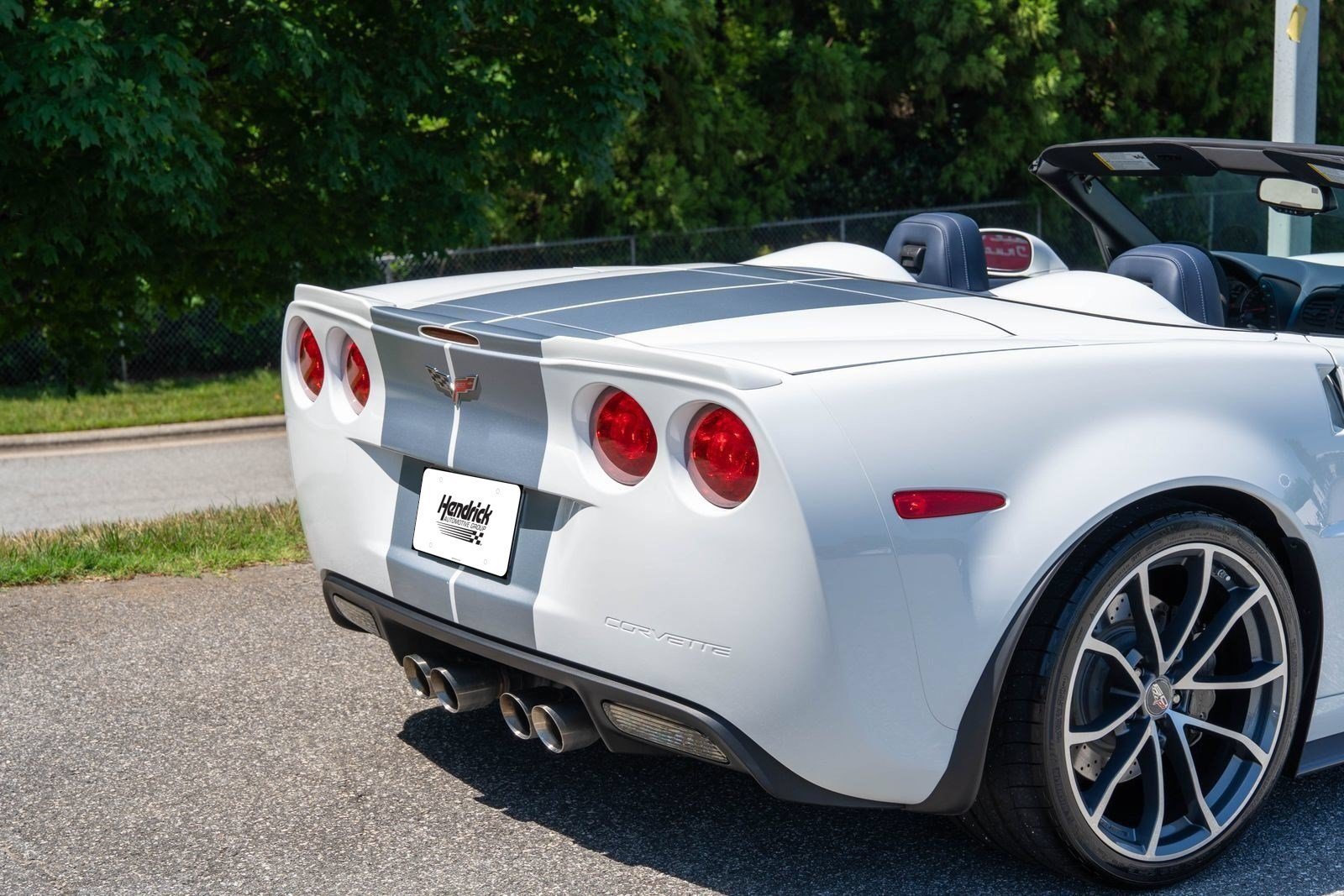 Used 2013 Chevrolet Corvette 427 w/ 1SC Preferred Equipment Group RWD image 13