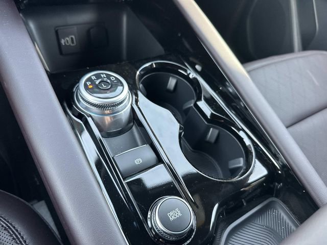 New 2026 Ford Explorer Platinum image 32