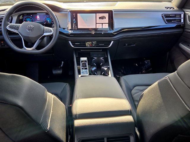 New 2026 Volkswagen Atlas Cross Sport SE FWD image 8