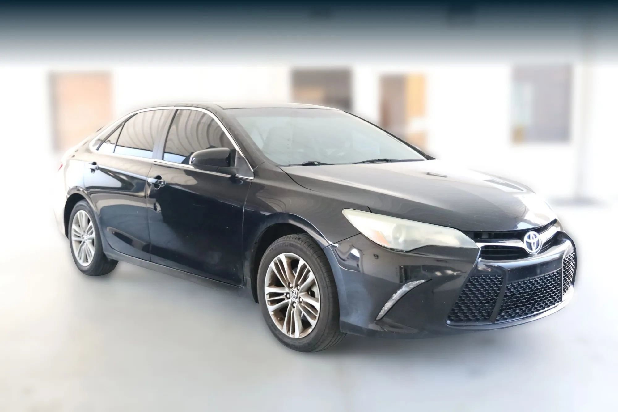 Used 2016 Toyota Camry LE