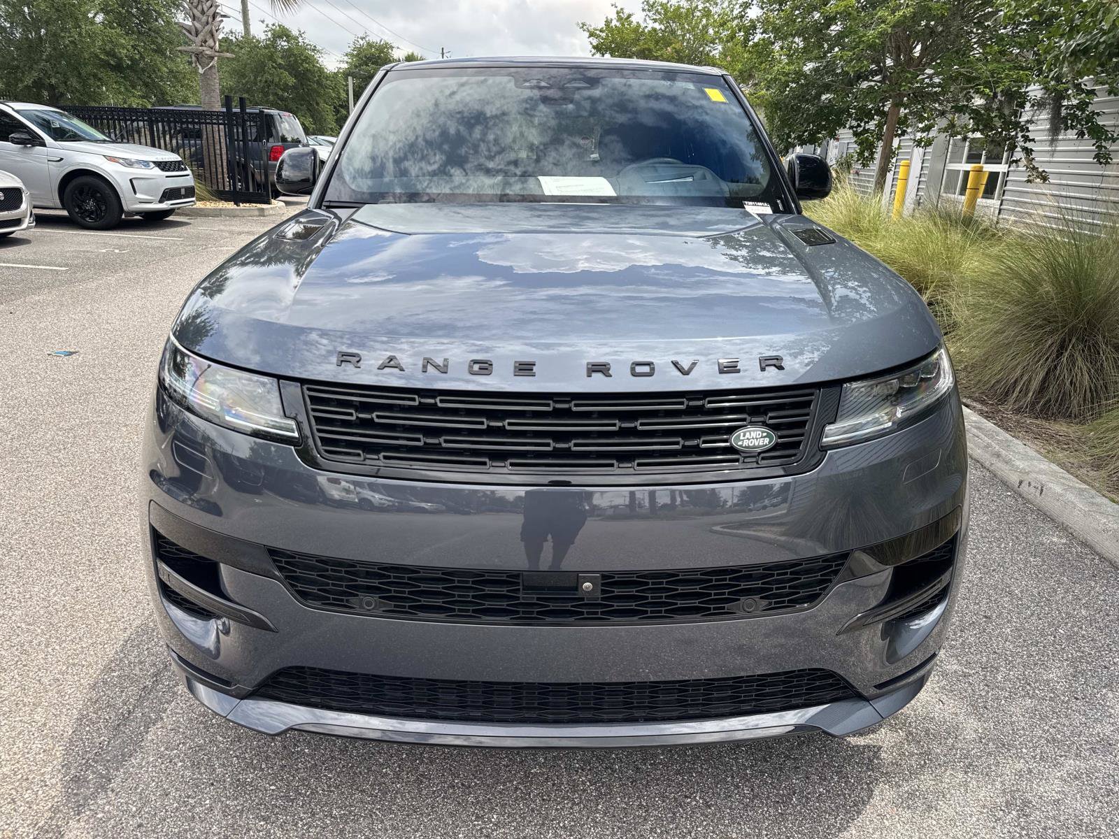 Certified 2024 Land Rover Range Rover Sport Dynamic SE AWD/4WD image 8