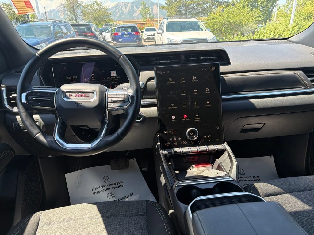 Used 2025 GMC Terrain Elevation AWD/4WD image 22