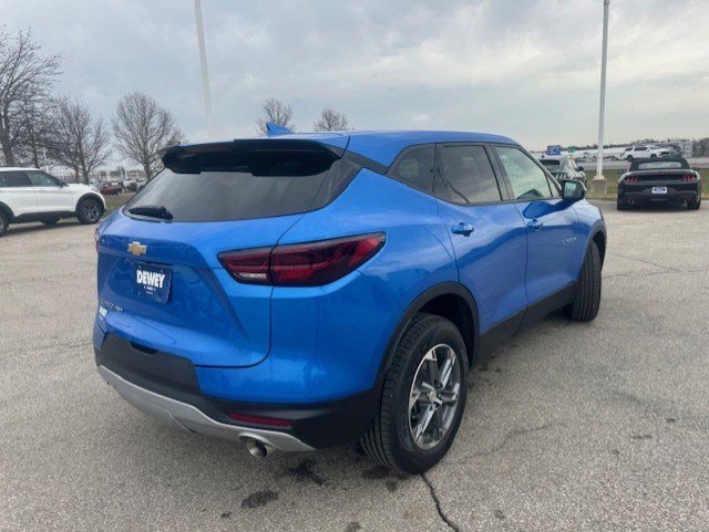 Used 2024 Chevrolet Blazer LT image 9
