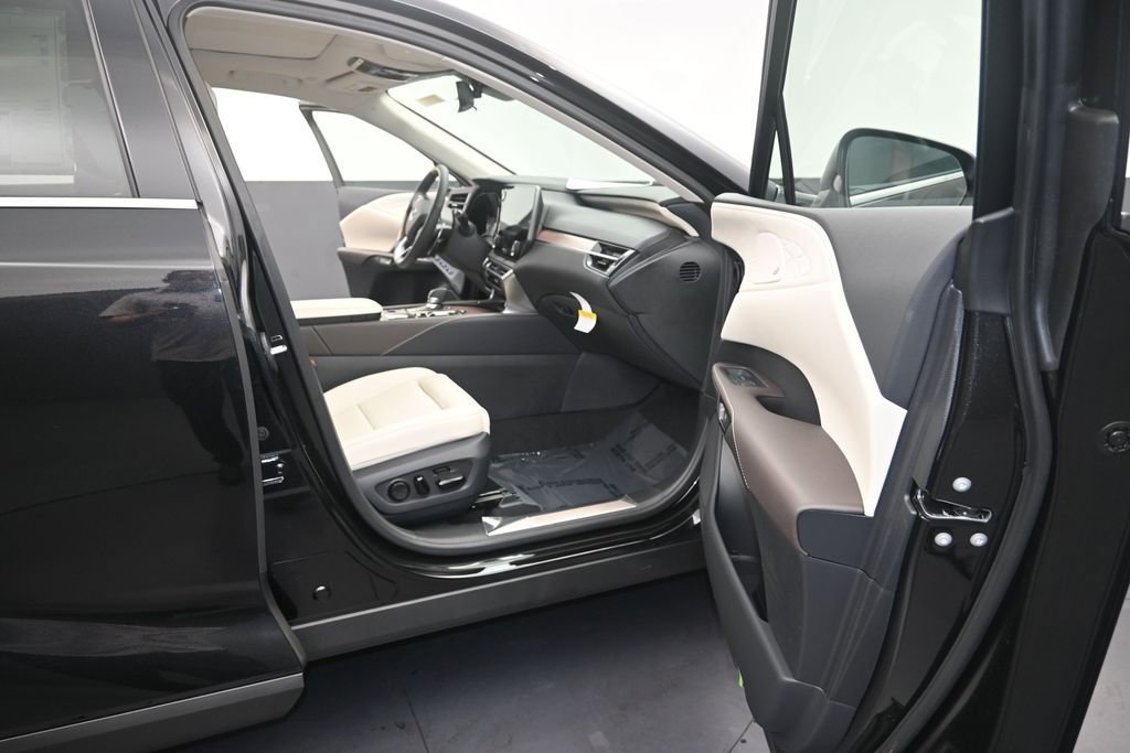New 2026 Lexus RX 350 image 12