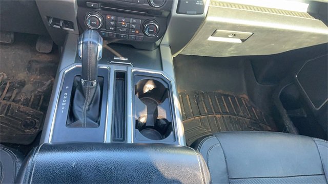 Used 2015 Ford F150 Lariat image 24