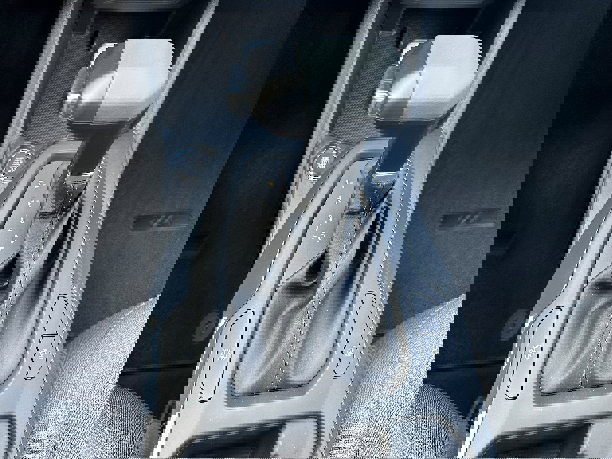 New 2025 Kia K4 EX image 30