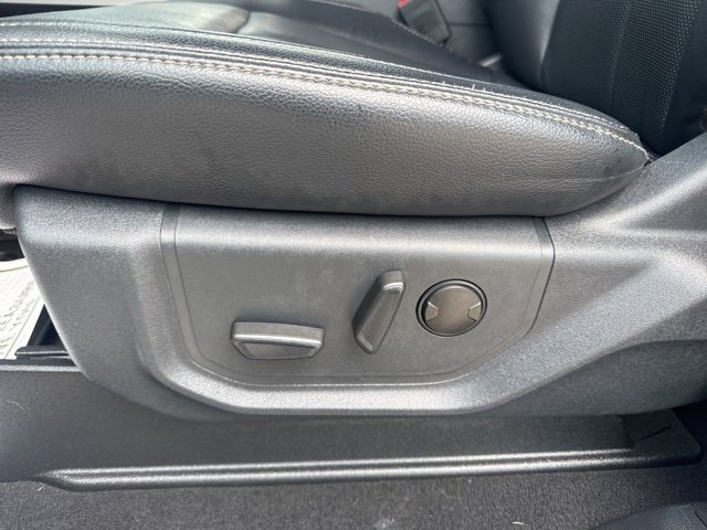 Used 2022 Ford F450 Lariat w/ FX4 Off-Road Package image 28