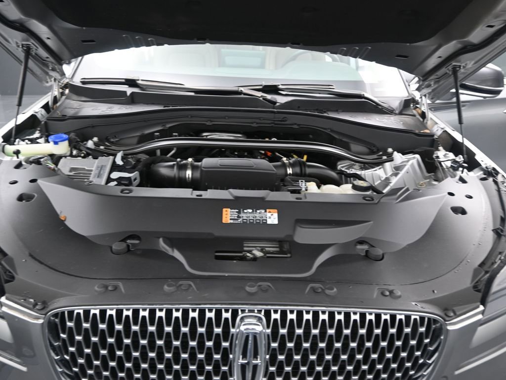 Used 2023 Lincoln Aviator Reserve image 16