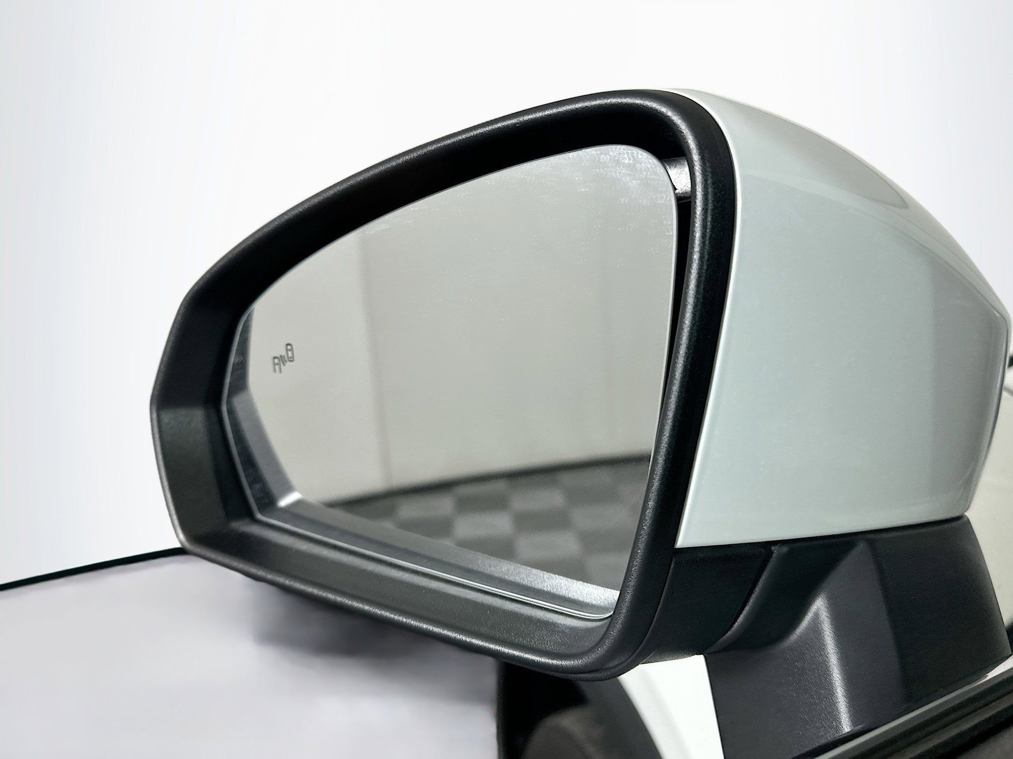 Used 2024 Volkswagen Taos SE image 16