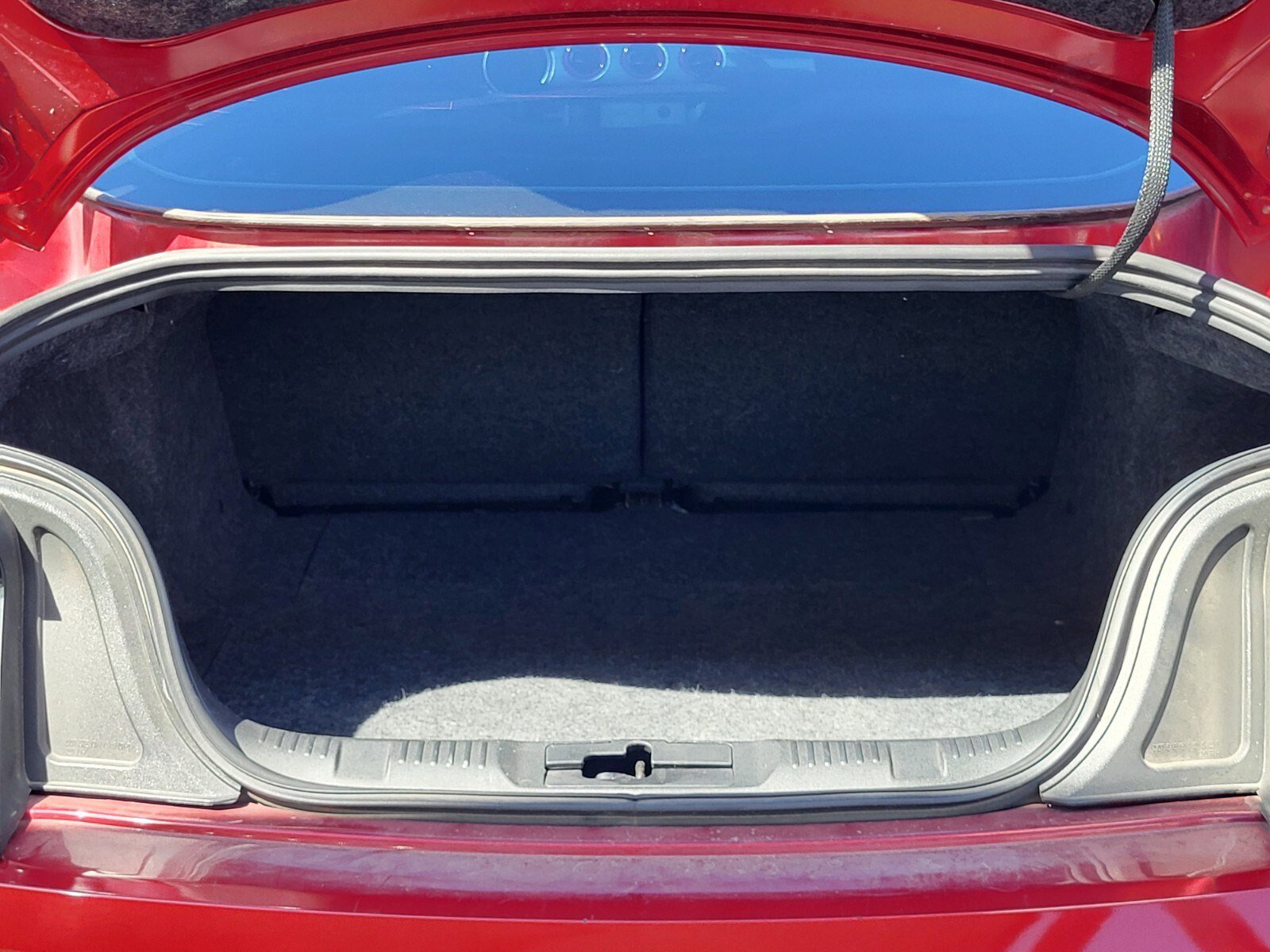 Certified 2018 Ford Mustang EcoBoost w/ Equipment Group 101A image 27