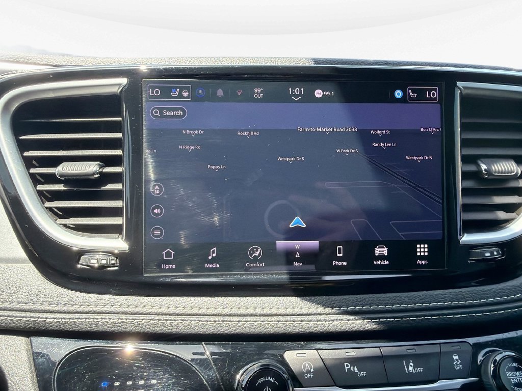 Used 2025 Chrysler Pacifica Limited FWD image 20