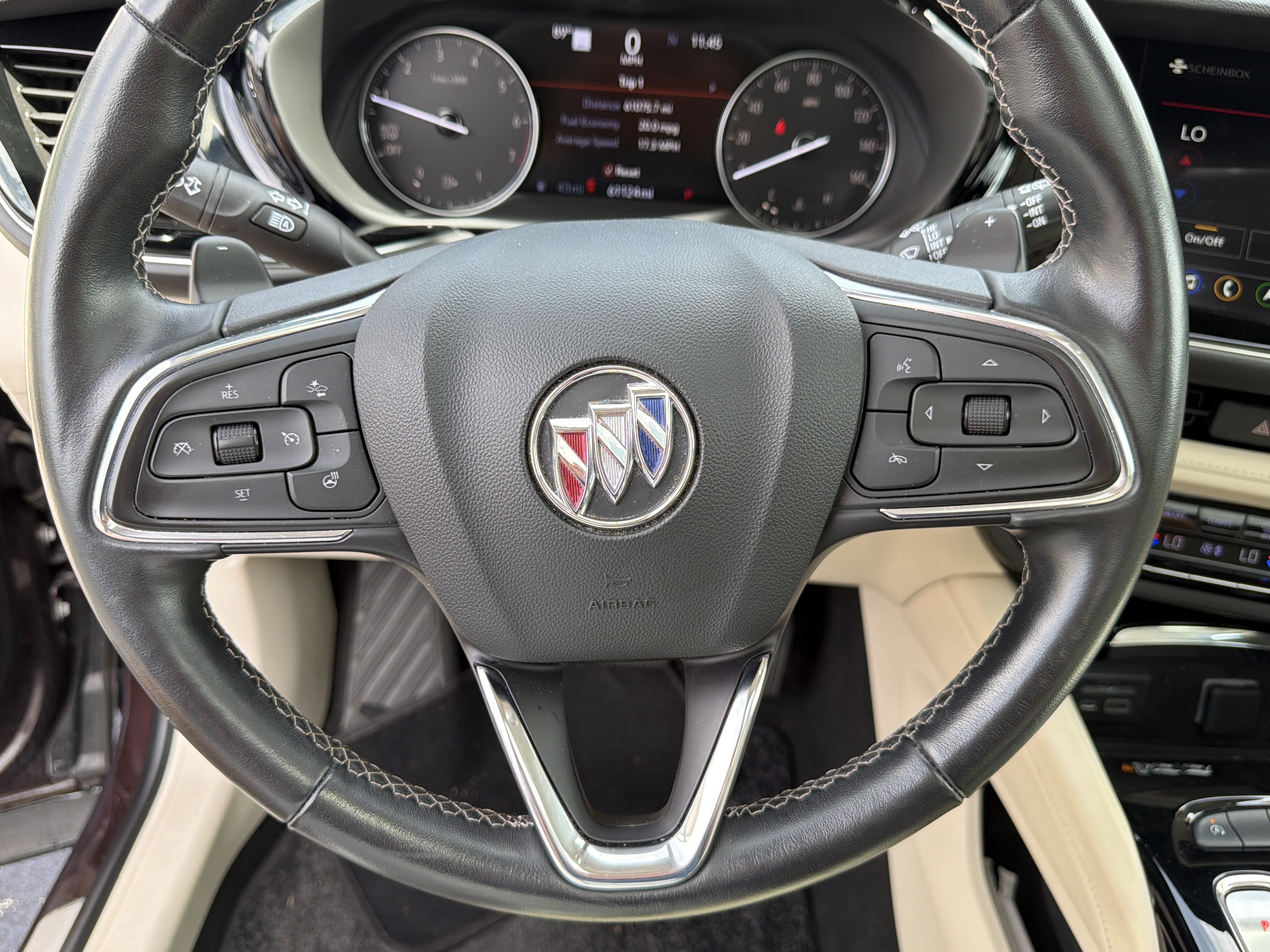 Used 2023 Buick Envision Avenir FWD image 32