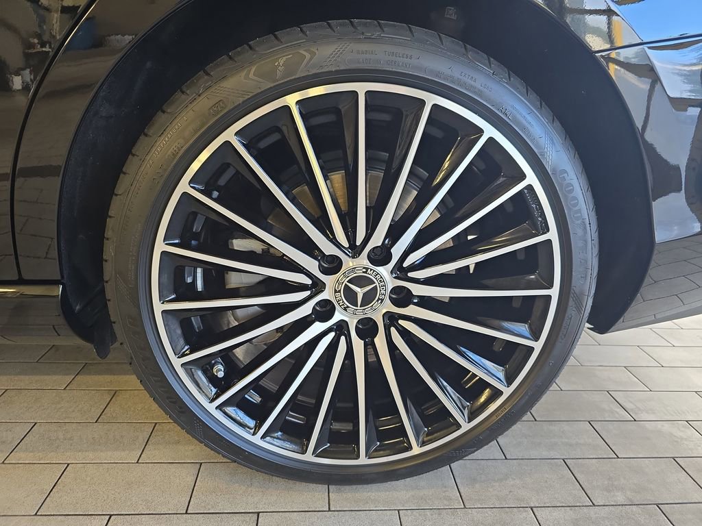 Certified 2025 Mercedes-Benz C 300 Sedan image 36