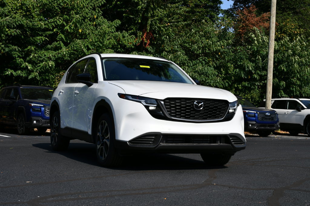 New 2026 MAZDA CX-5 Preferred AWD/4WD image 1
