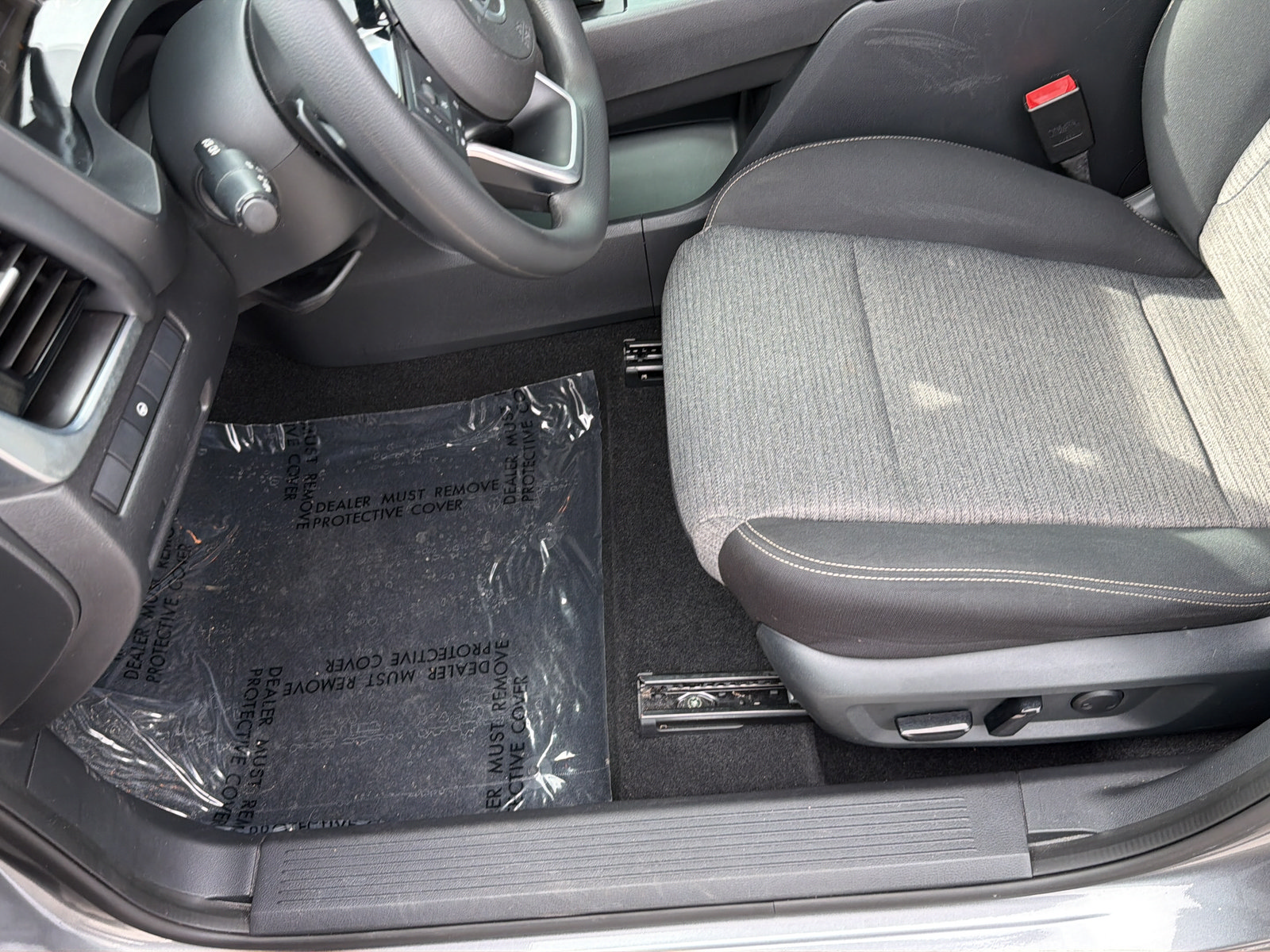 Certified 2021 Nissan Rogue SV FWD image 30