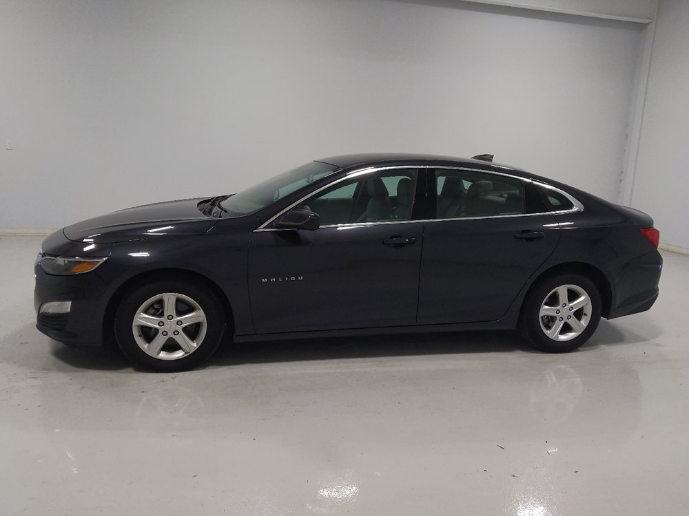 Used 2023 Chevrolet Malibu LS w/ Driver Confidence Package FWD image 2