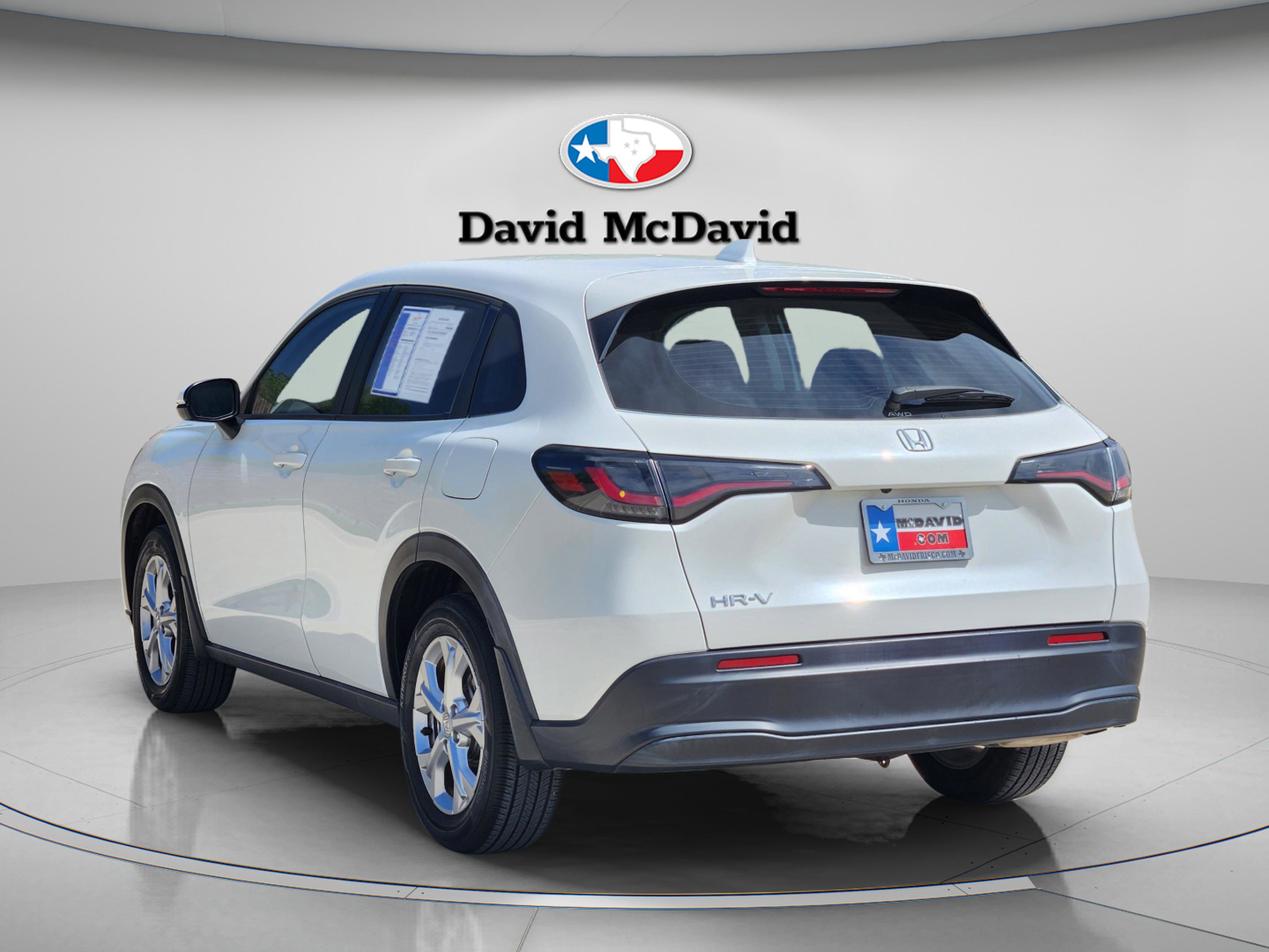 Certified 2023 Honda HR-V LX image 4
