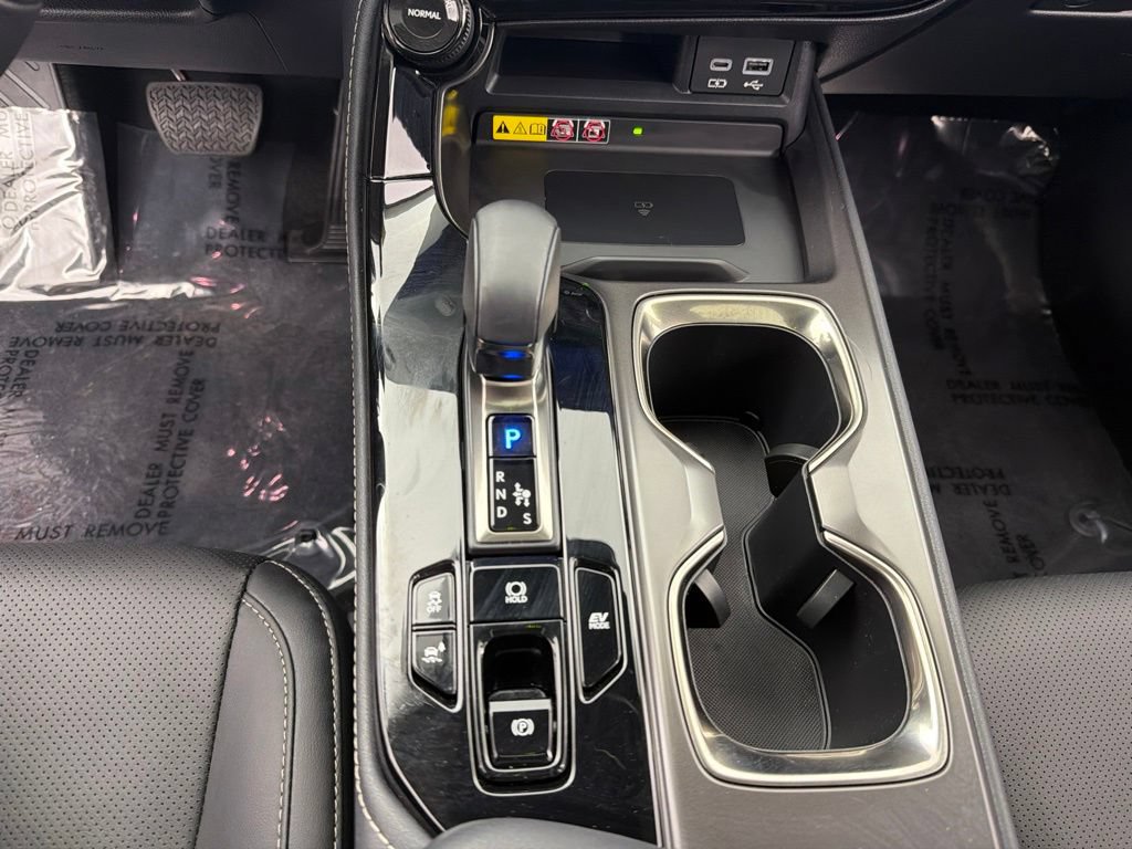 Used 2024 Lexus NX 350h AWD image 16