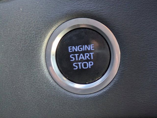 Used 2023 Toyota Tundra Platinum image 25