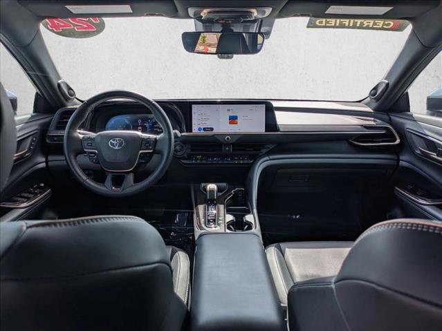 Used 2024 Toyota Crown Limited image 24