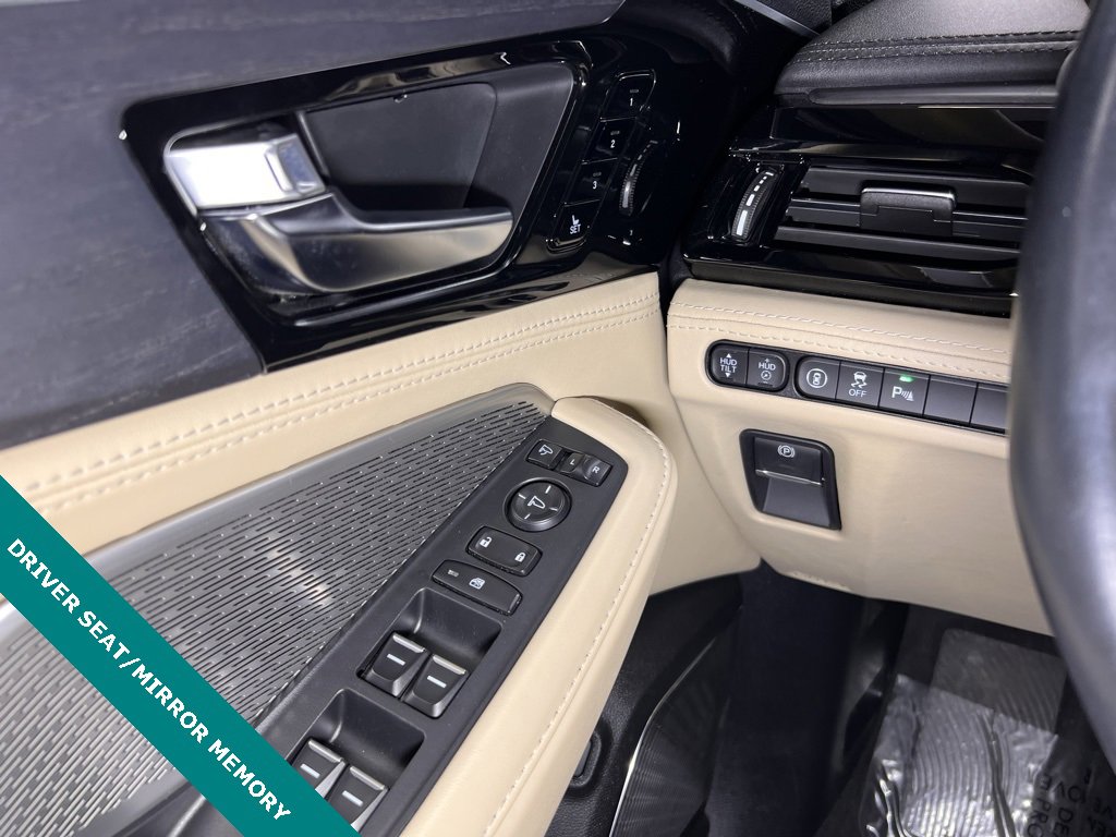 Used 2023 Acura MDX Advance image 7