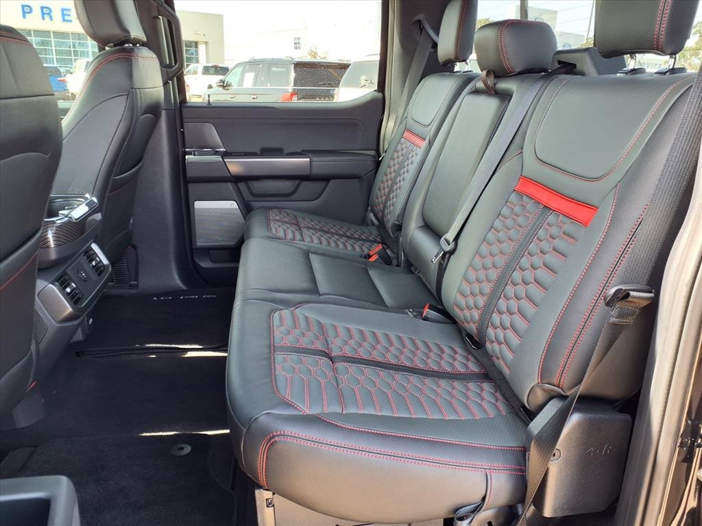 Used 2025 Ford F150 Lariat w/ Equipment Group 501A Mid image 27