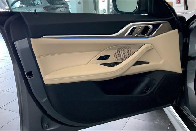 Used 2023 BMW i4 eDrive35 RWD image 10