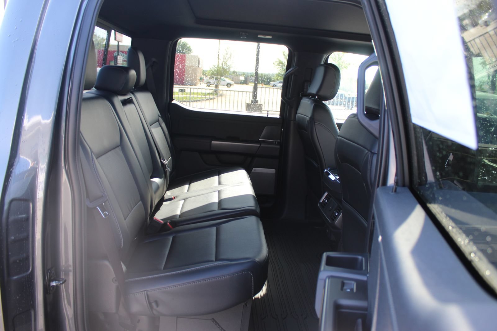 New 2026 Ford F150 Lariat w/ Equipment Group 501A Mid AWD/4WD image 19