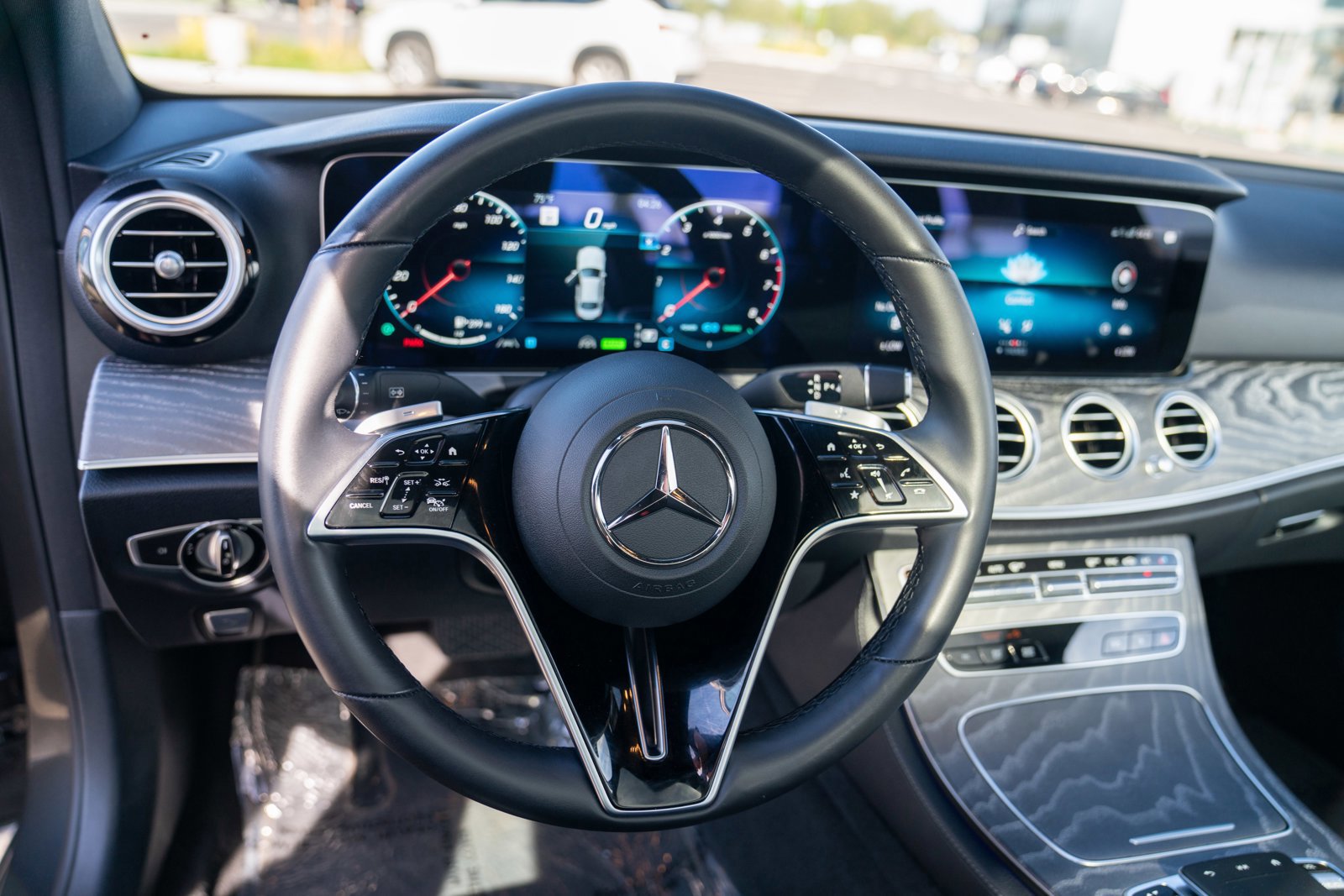 Used 2021 Mercedes-Benz E 450 4MATIC Sedan image 13