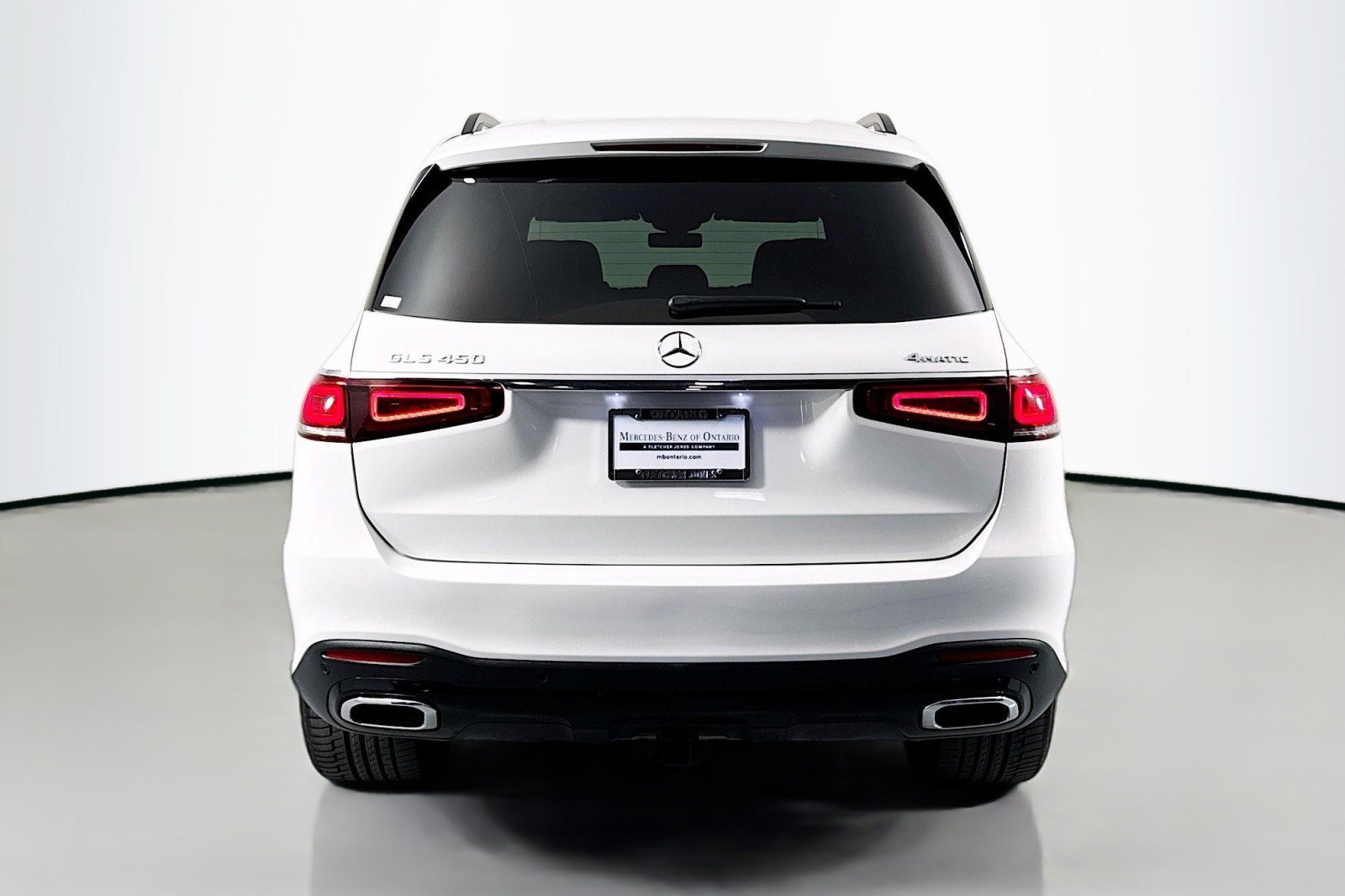 Used 2022 Mercedes-Benz GLS 450 4MATIC image 3