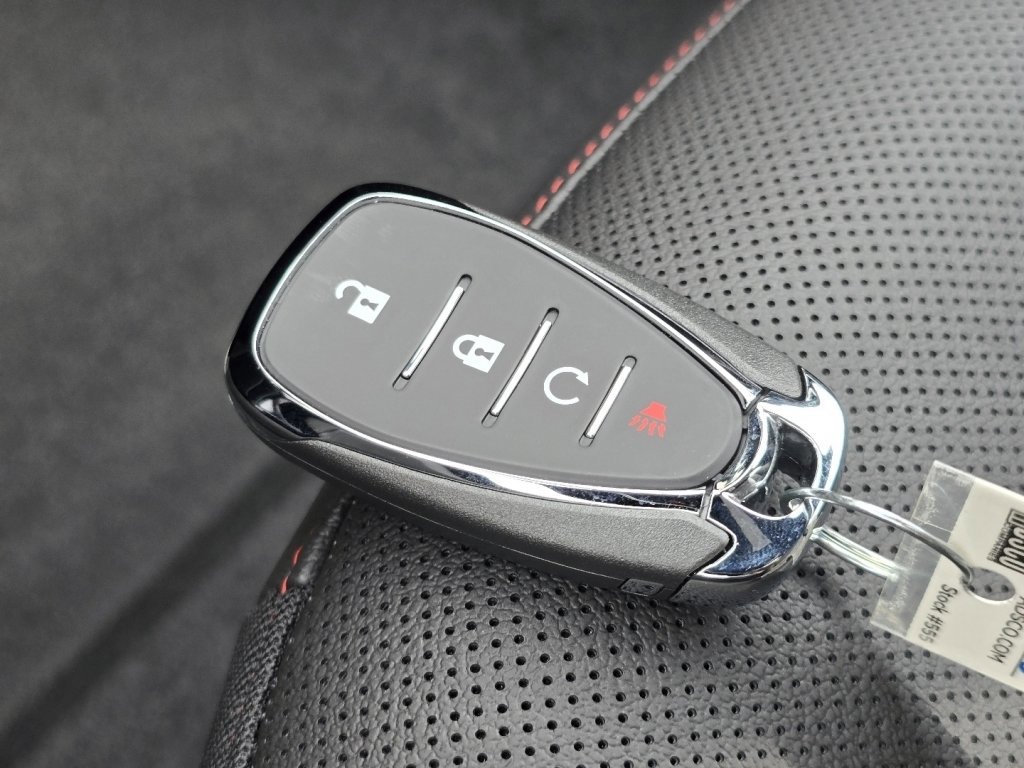 New 2026 Chevrolet Trax RS w/ Sunroof Package image 19