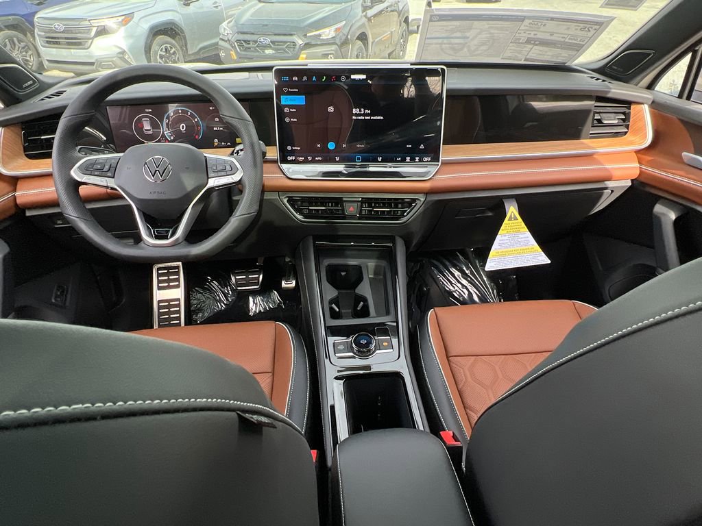 New 2026 Volkswagen Tiguan SEL R-Line image 18