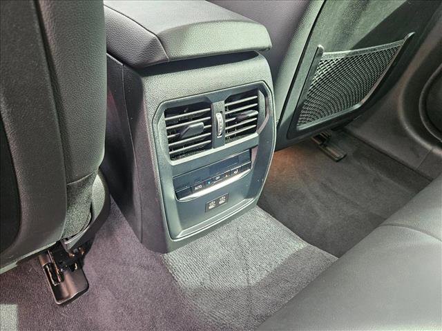 Certified 2023 BMW i4 eDrive35 image 18