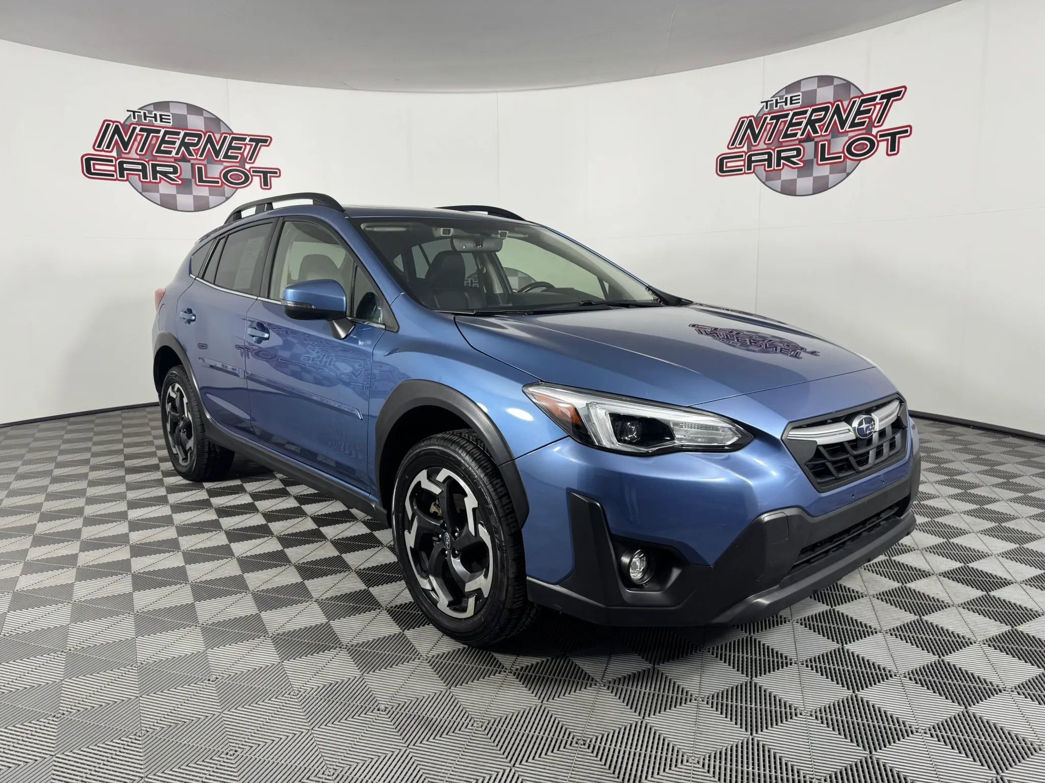 Used 2022 Subaru Crosstrek 2.5i Limited w/ Moonroof Package 2 AWD/4WD image 9
