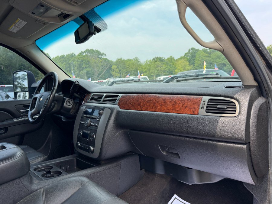 Used 2012 Chevrolet Silverado 2500 LTZ AWD/4WD image 19