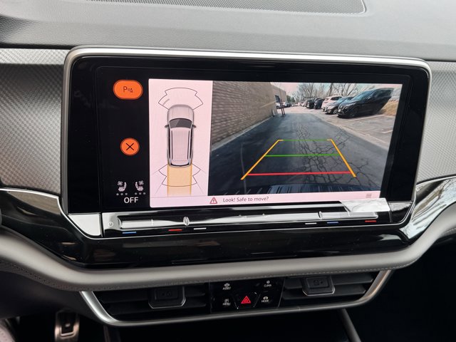 New 2026 Volkswagen Atlas Peak Edition image 19