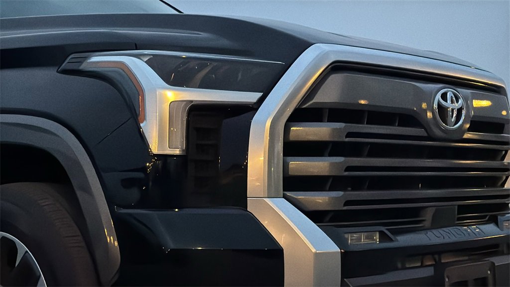 Used 2023 Toyota Tundra Limited image 13