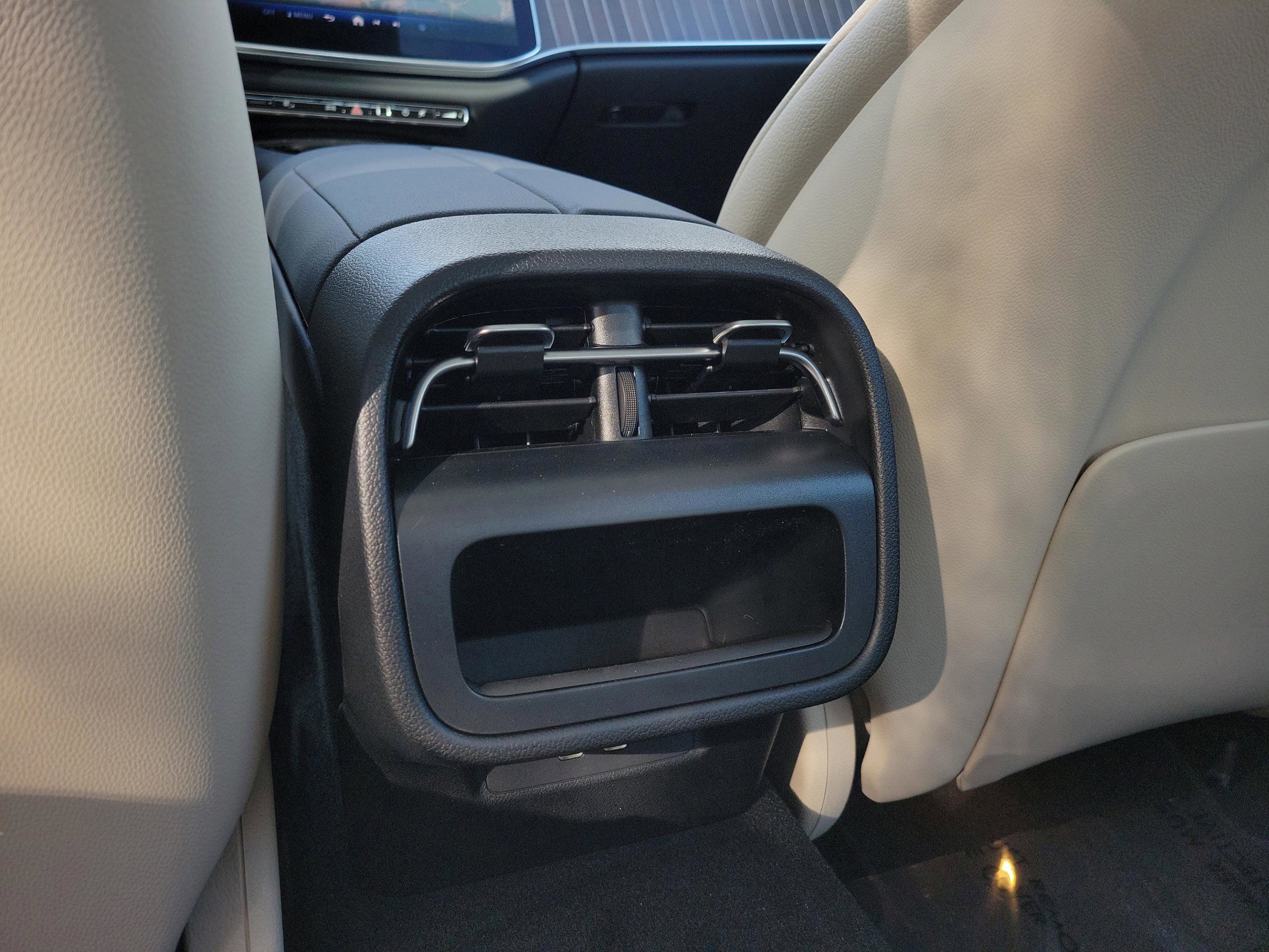 New 2026 Mercedes-Benz E 350 Sedan image 14