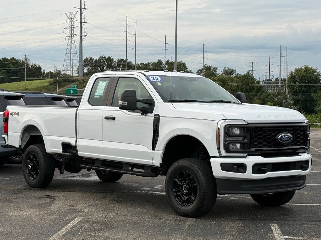 Used 2025 Ford F350 XL w/ STX Appearance Package AWD/4WD image 29