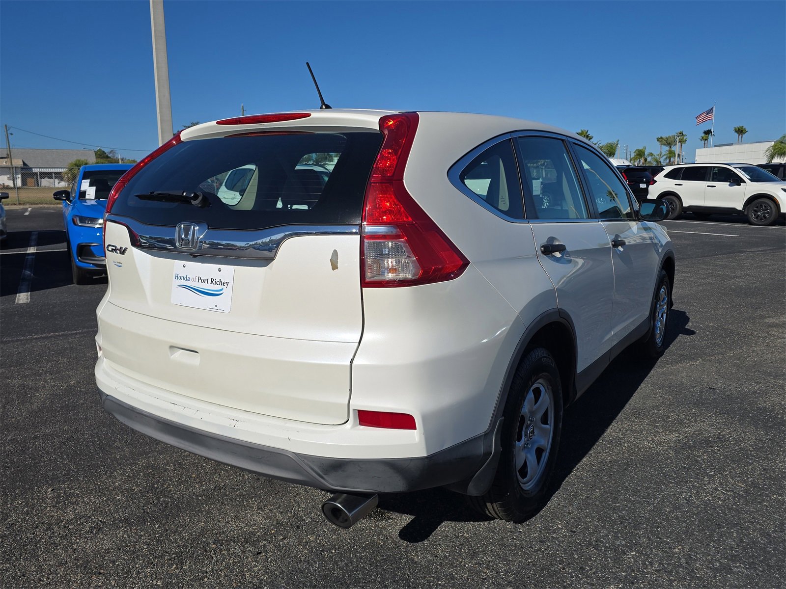 Used 2016 Honda CR-V LX image 4