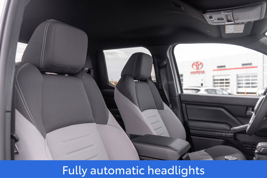 Certified 2025 Toyota Tacoma TRD Off-Road AWD/4WD image 12
