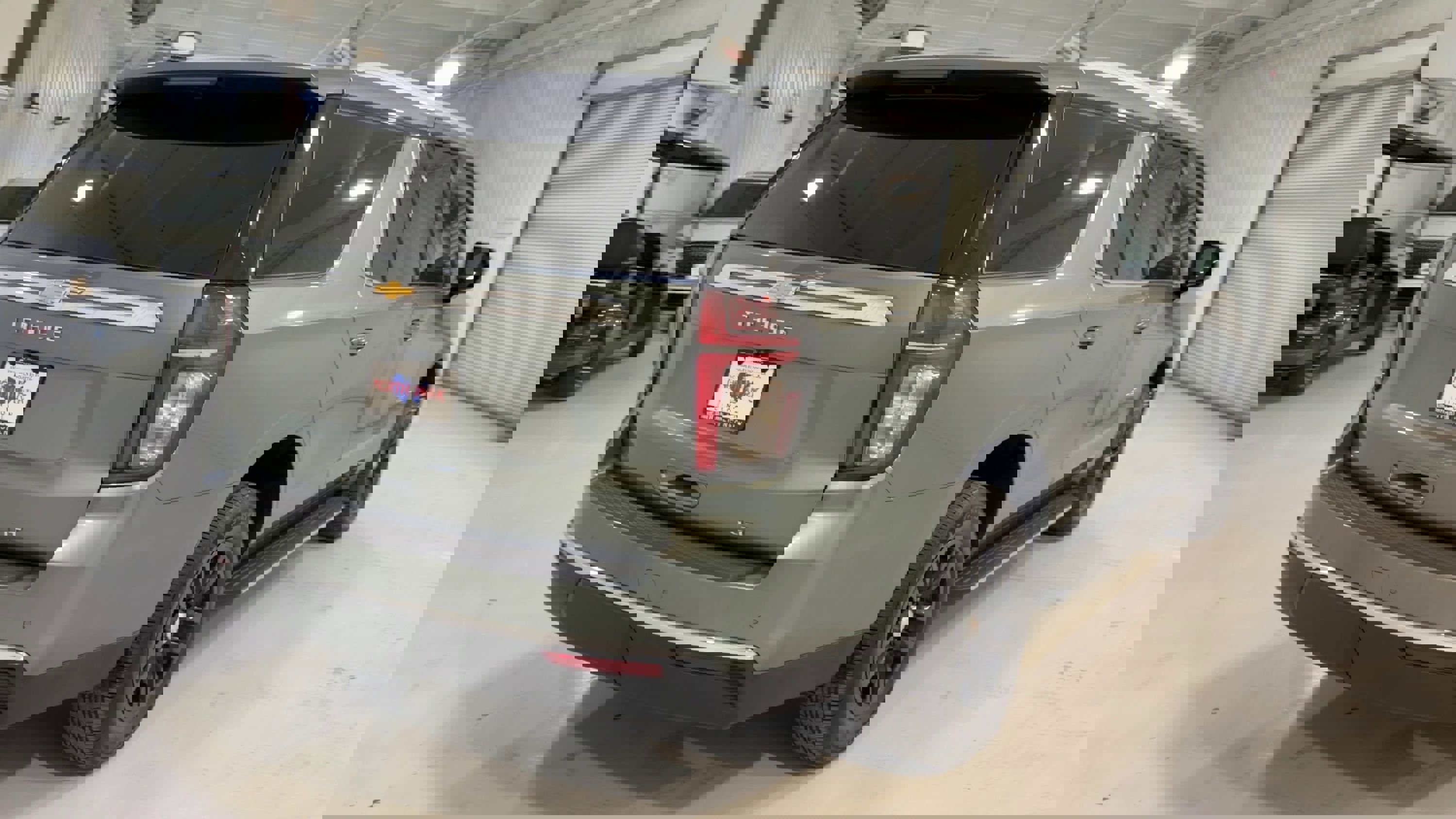 Used 2024 Chevrolet Tahoe LT image 9