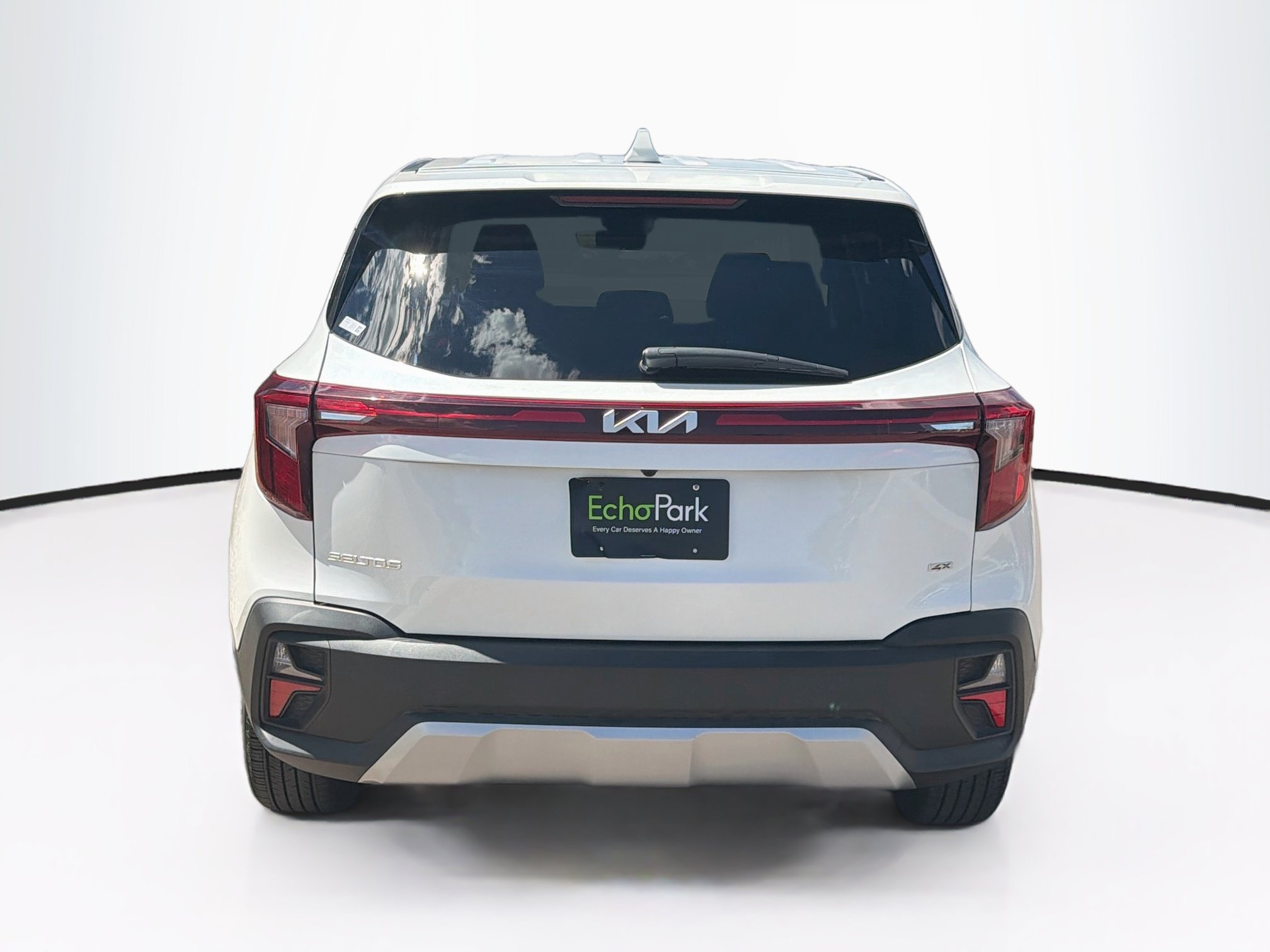 Used 2026 Kia Seltos LX AWD/4WD image 7