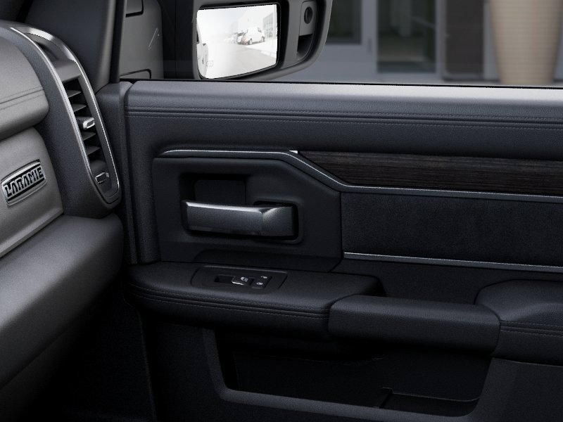 New 2026 RAM 2500 Laramie AWD/4WD image 26