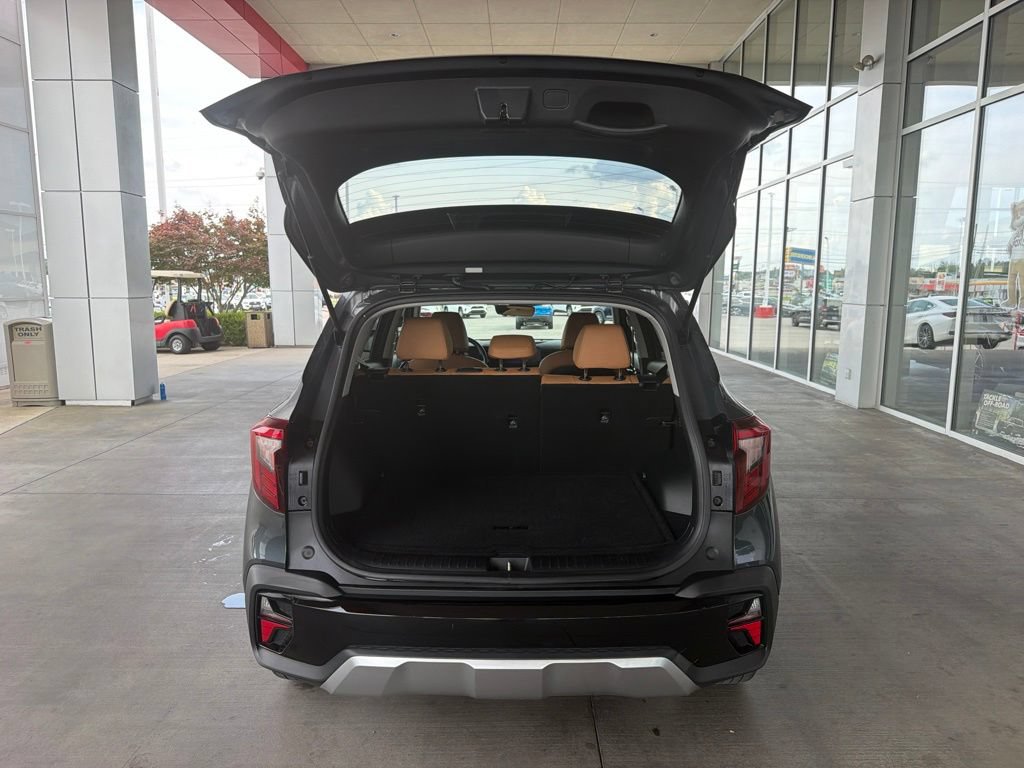 Used 2024 Kia Seltos EX AWD/4WD image 22