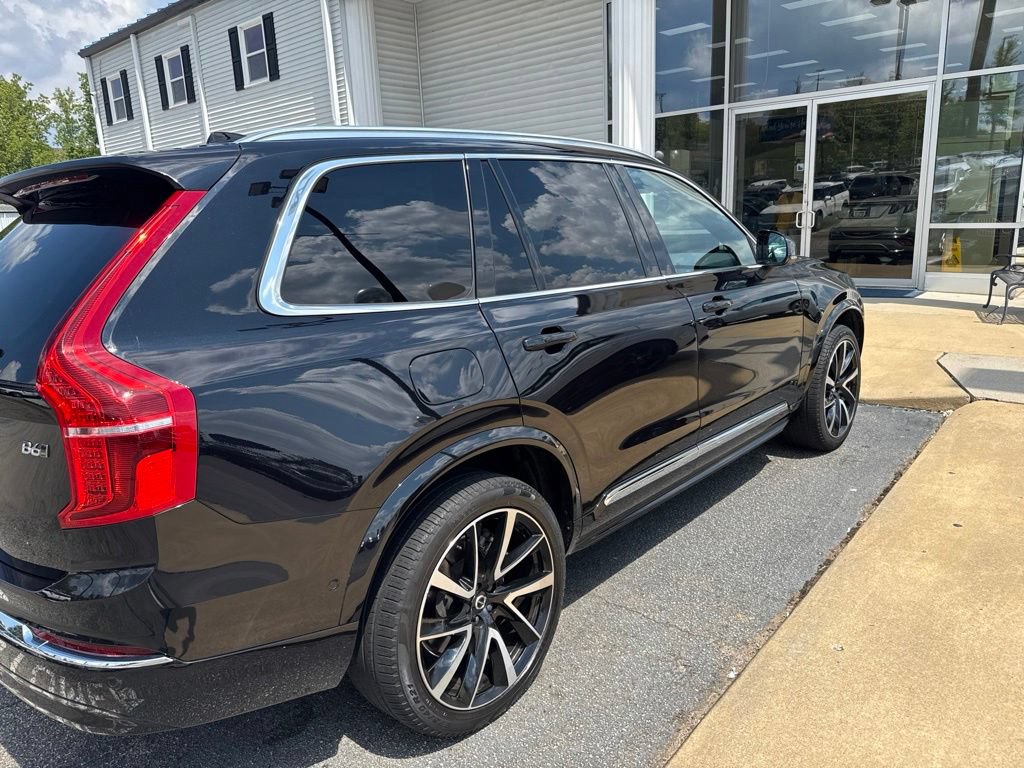 Used 2023 Volvo XC90 B6 Plus AWD/4WD image 4