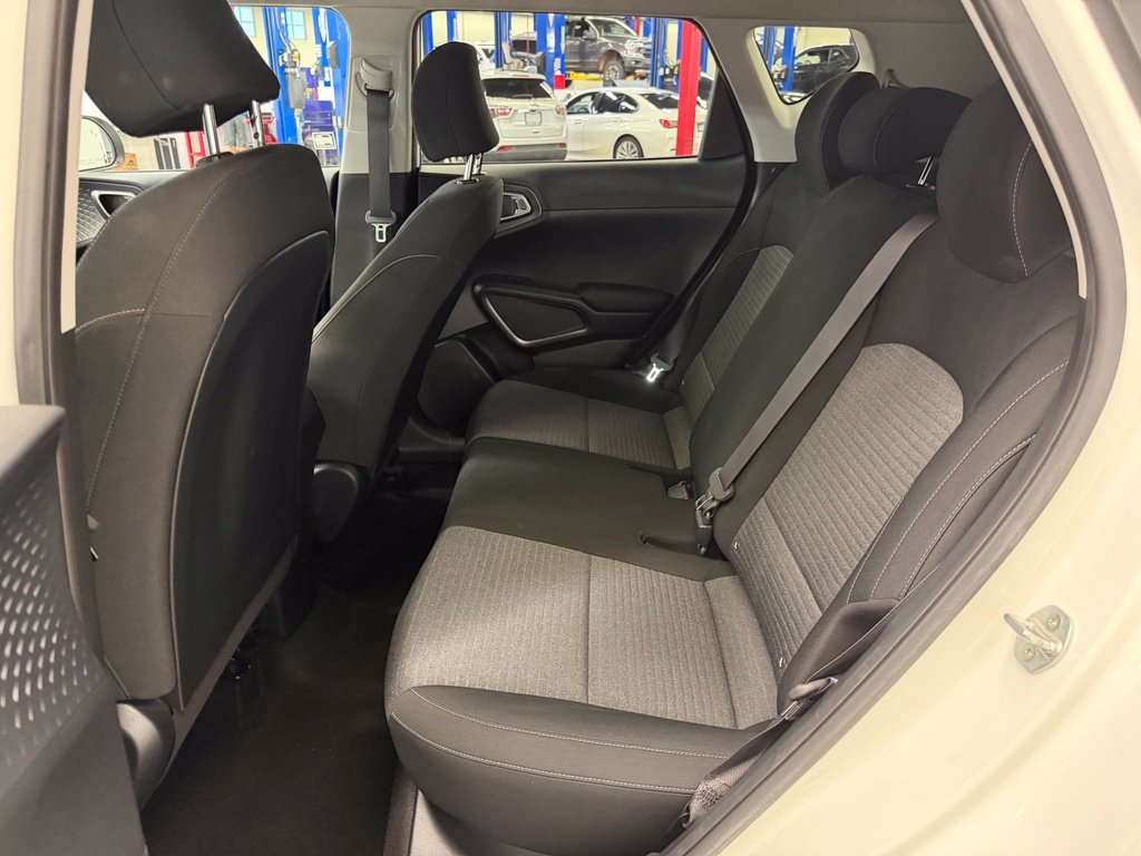 Used 2021 Kia Soul S FWD image 14