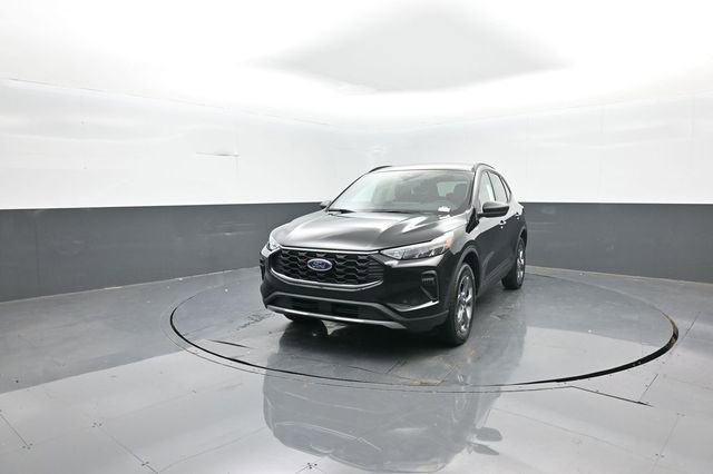 New 2026 Ford Escape ST-Line w/ Tech Pack #1 image 3